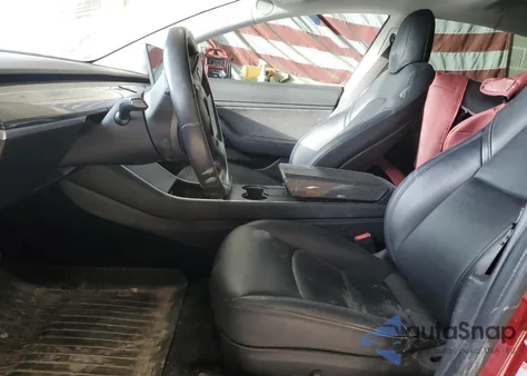 2018 Tesla Model 3 z USA, uszkodzony, nr VIN 5YJ3E1EB6JF121634